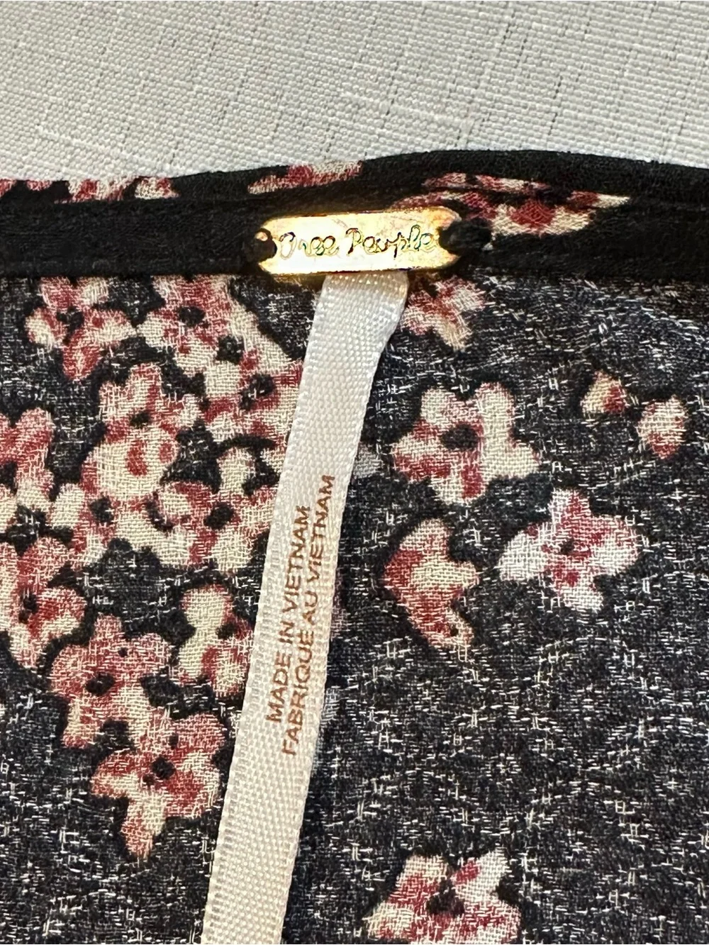 Free People Black Floral Handkerchief Hem Skirt Size 2 - Picture 10 of 12